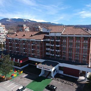 Petrosani Camere De Inchiriat - Hotel Petroshani Srl